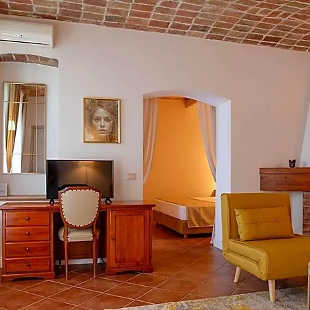 Belvedere Monferrato Relais & Wellness منتجع *