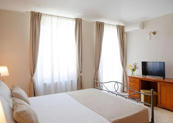 Belvedere Monferrato Relais & Wellness * Vignale