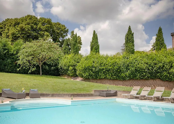 Belvedere Monferrato Relais & Wellness * Vignale