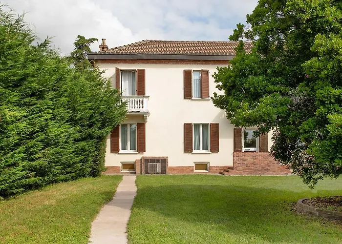 Belvedere Monferrato Relais & Wellness Resort *